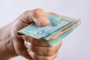 Empréstimo Simplic: taxas, prazos, passo a passo para solicitar e mais informações